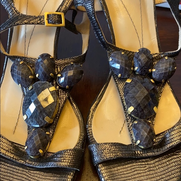 🌼 Kate spade heals size 8.5 - Picture 2 of 7